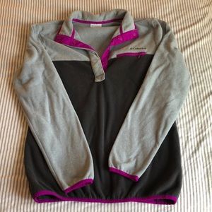 Medium Columbia pull over